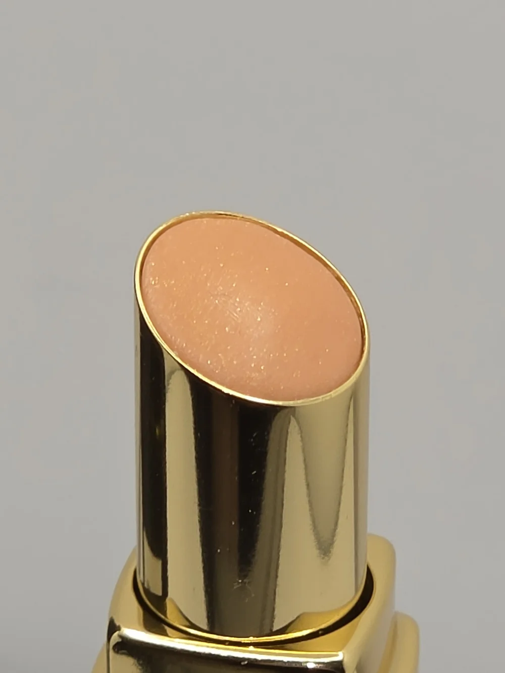 LIMITED EDITION Chanel Rouge Coco Shine Hydrating Sheer Lipshine - 70- 